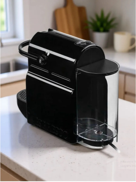 Кофемашина Nespresso Delonghi EN 80.B Inissia (черная) в магазине ТеаКофее, фото